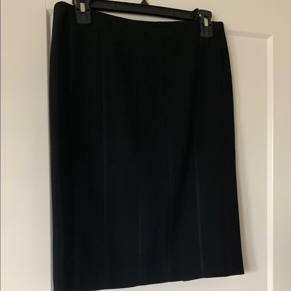 Elegant Black Women's Skirt